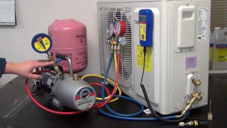 YELLOW JACKET Tech Tip: How to Avoid Oil Contamination in Vacuum Gauges